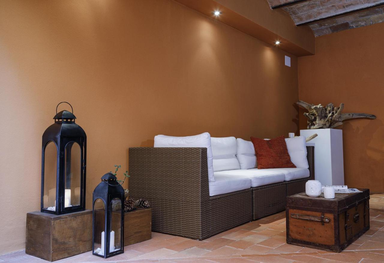 Il Cortile Segreto Bed & Breakfast Сан Северино Марке Екстериор снимка