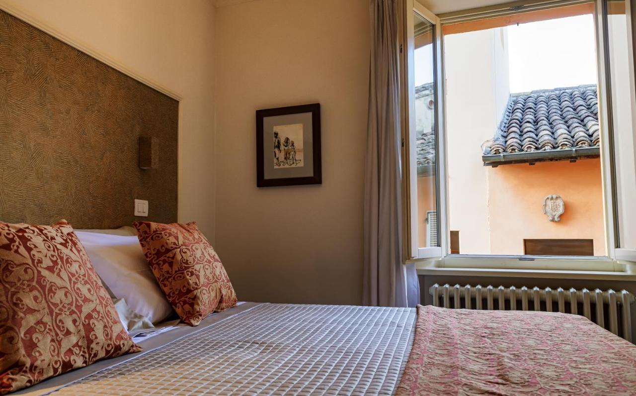 Il Cortile Segreto Bed & Breakfast Сан Северино Марке Екстериор снимка